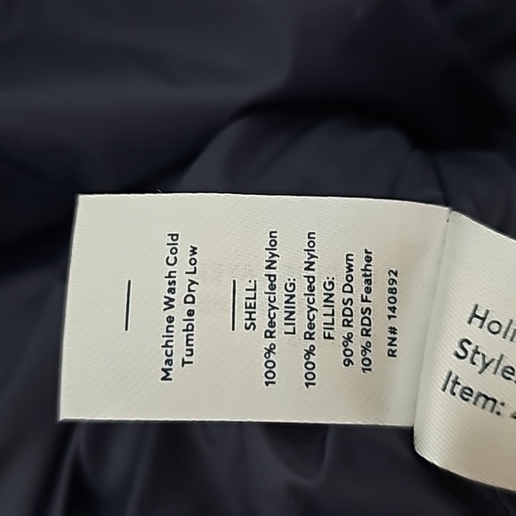 Marine layer Apres Puffer in Navy Rainbow Wave - Picture 10 of 10